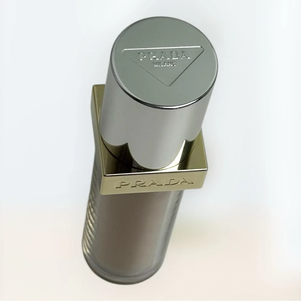✨ Prada Reveal Skin Optimizing Foundation | Shade MC50 (Cool Medium) ✨